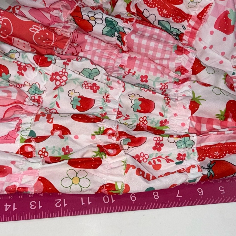 Strawberry Print Mini Skirt Pink and Red Lightweight & Flowy Size Small - Picture 5 of 5